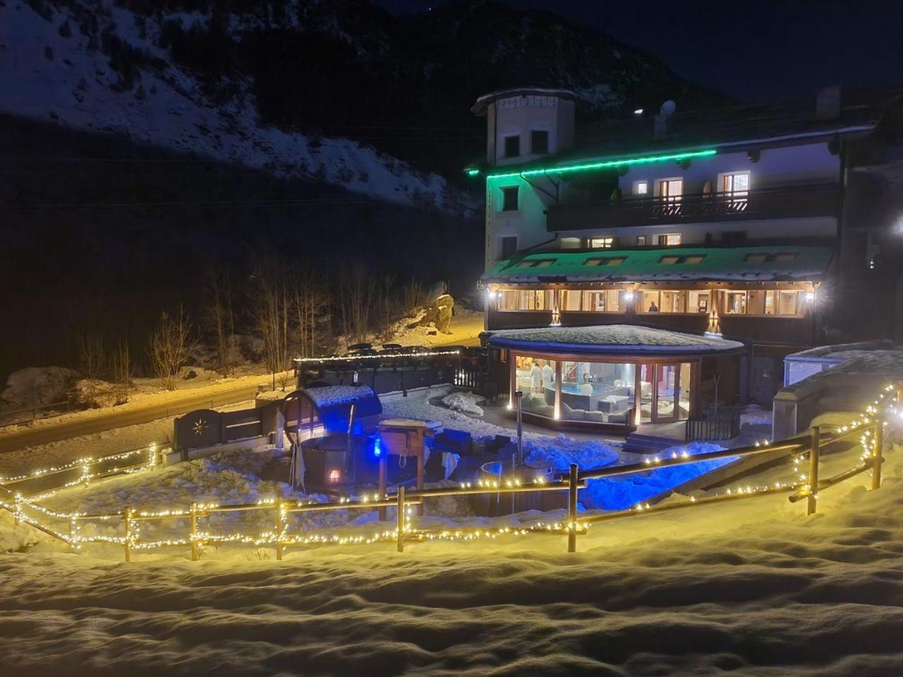 Alps Oriental Wellness Hotel 3*